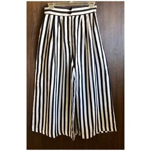 Stripe Gauchos